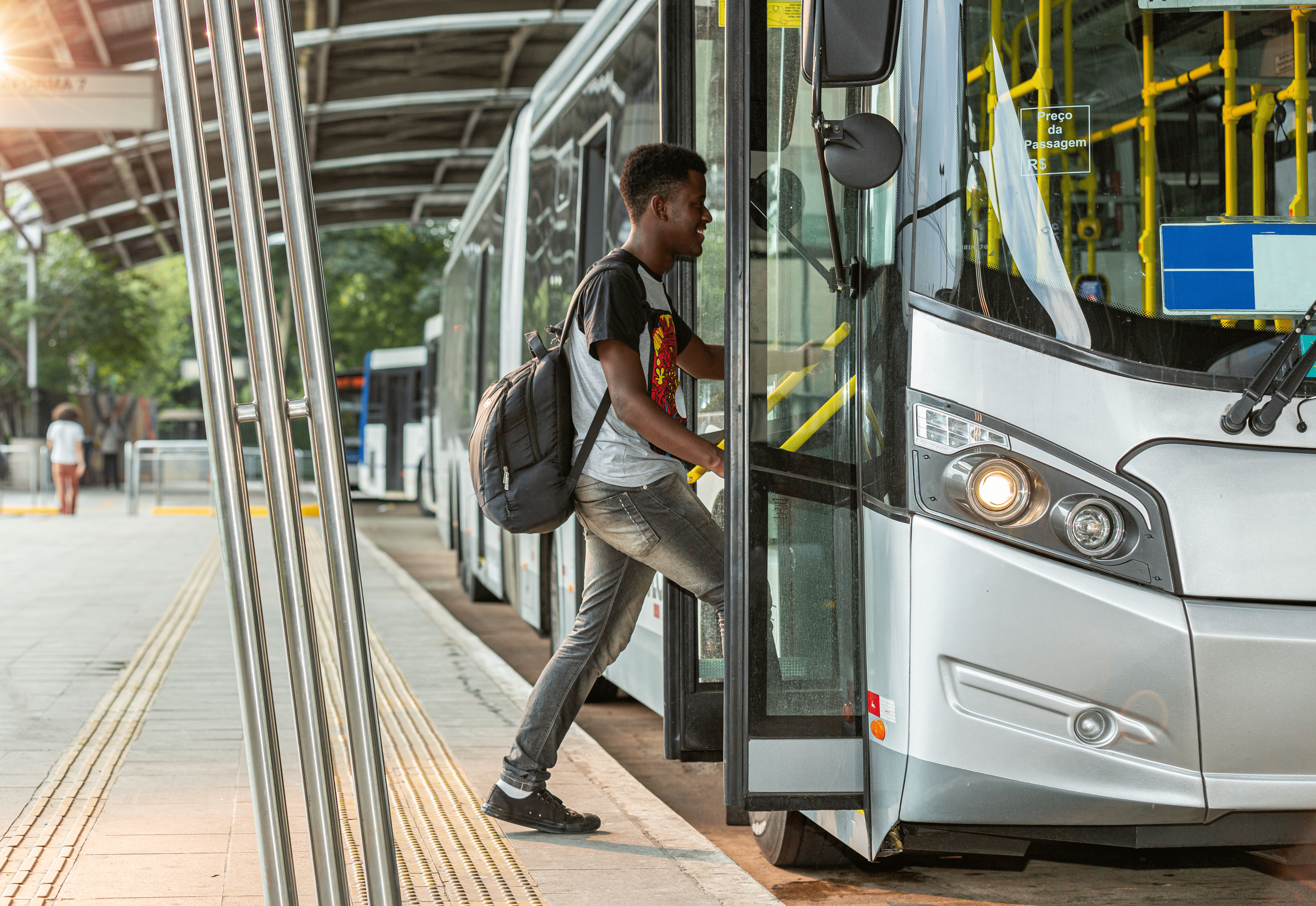 Shuttle service 1 for scheduled group transport in Thailand